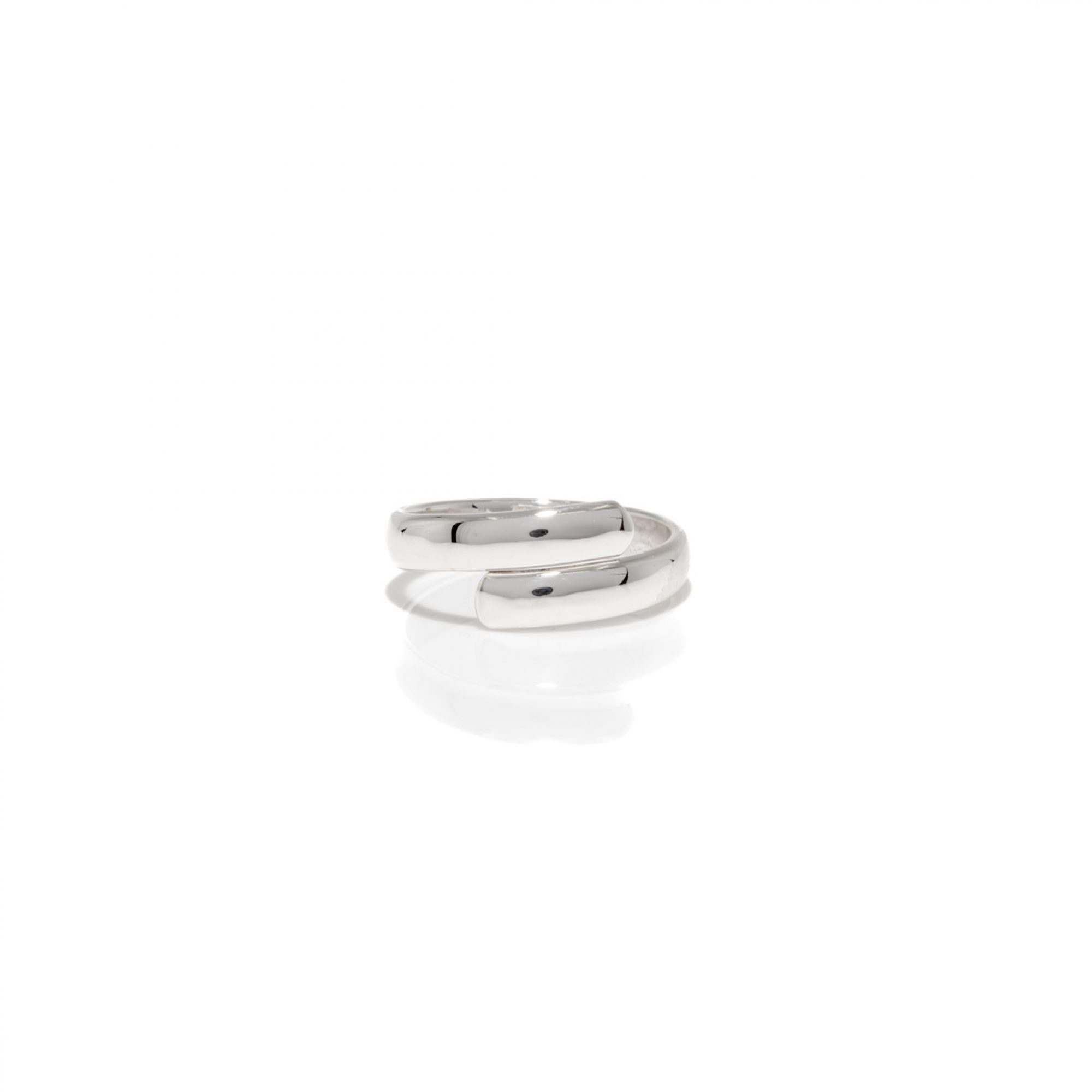 Silver polished ring