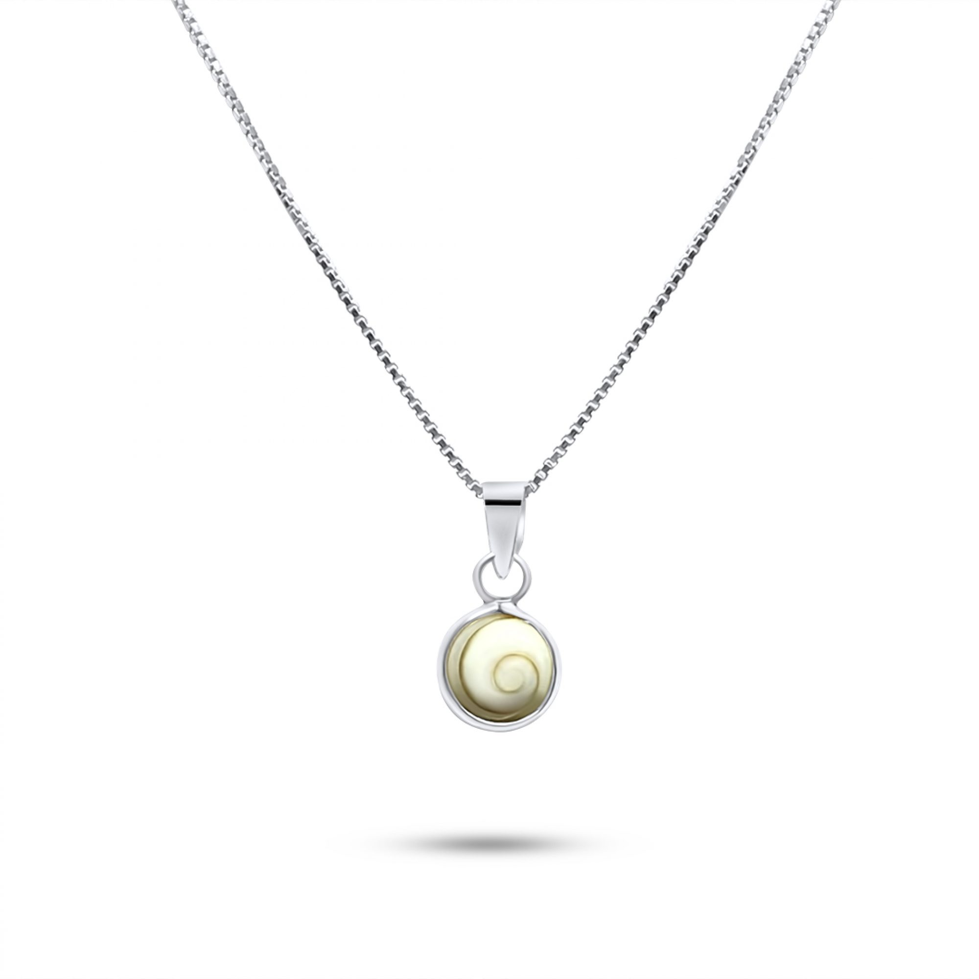 Eye of the sea necklace