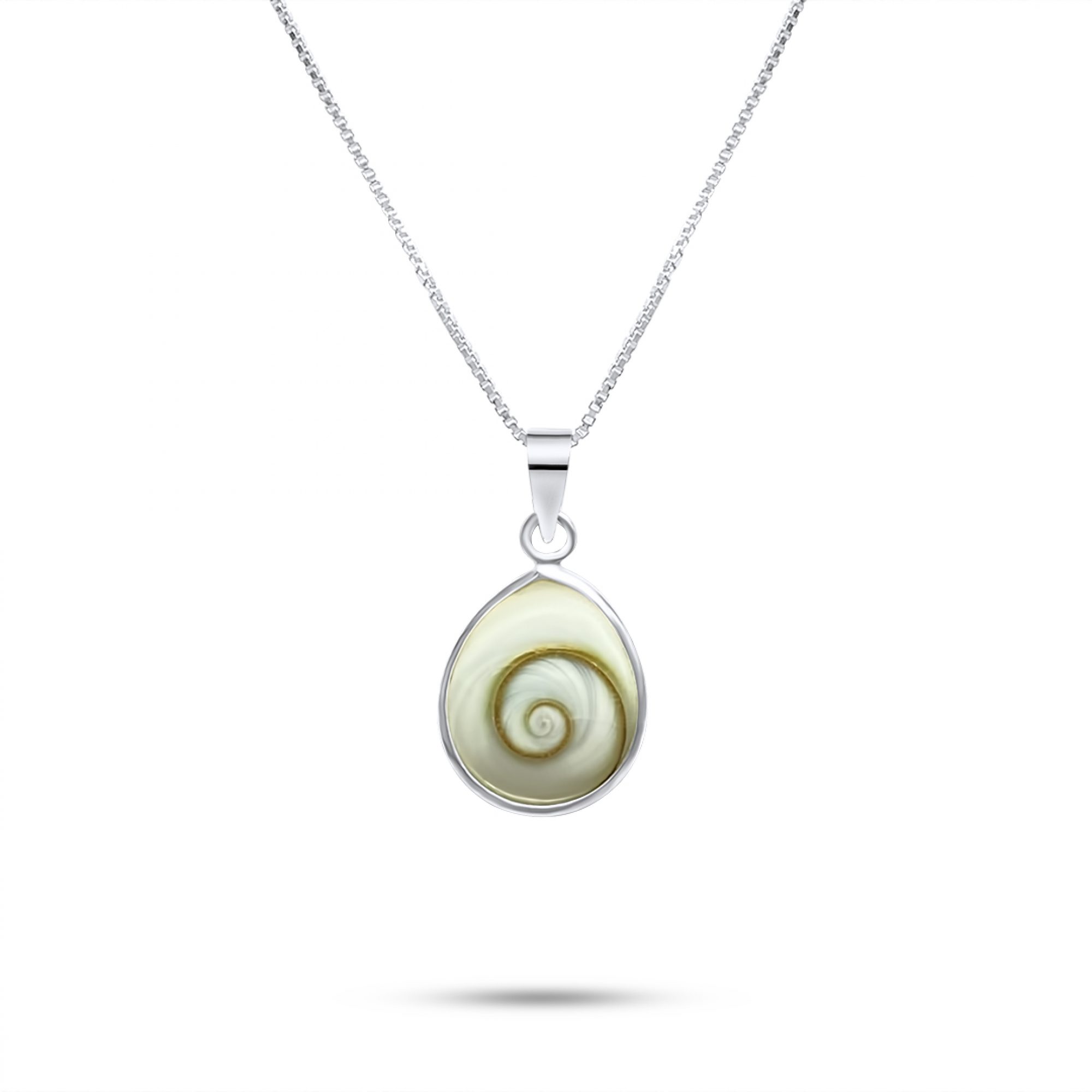 Eye of the sea necklace