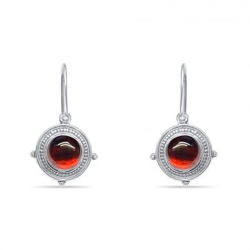 petsios Oxidised earrings with garnet stones